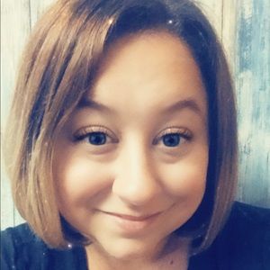 Meet your Posher, Brittney